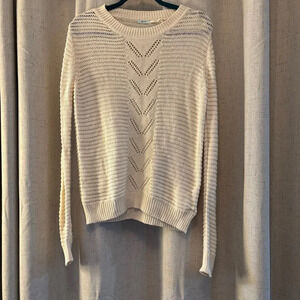 Kimchi‎ Blue Cream Long sleeve lightweight Sweater. Junior Size M.